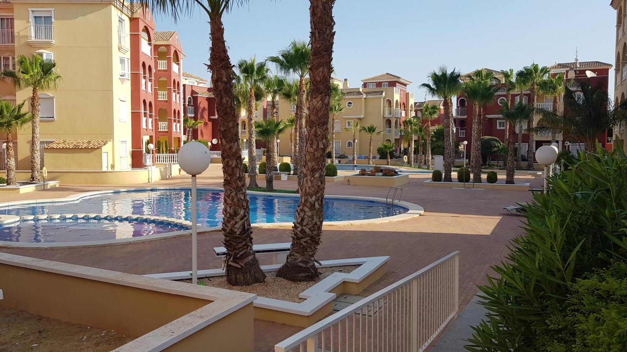 Spacious 3 Bedroom 2 Bathroom Apartment - Puerto Marina Complex Los Alcázares Kültér fotó